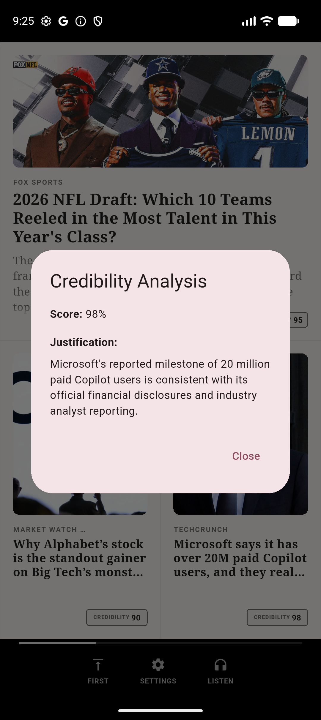 Credibility analysis overlay showing score and justification on the news feed